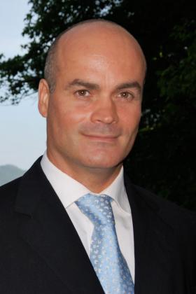 Dr. Georg B. Roth